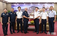 海警第二区和菲律宾海岸警卫队就海上联合演练计划达成一致